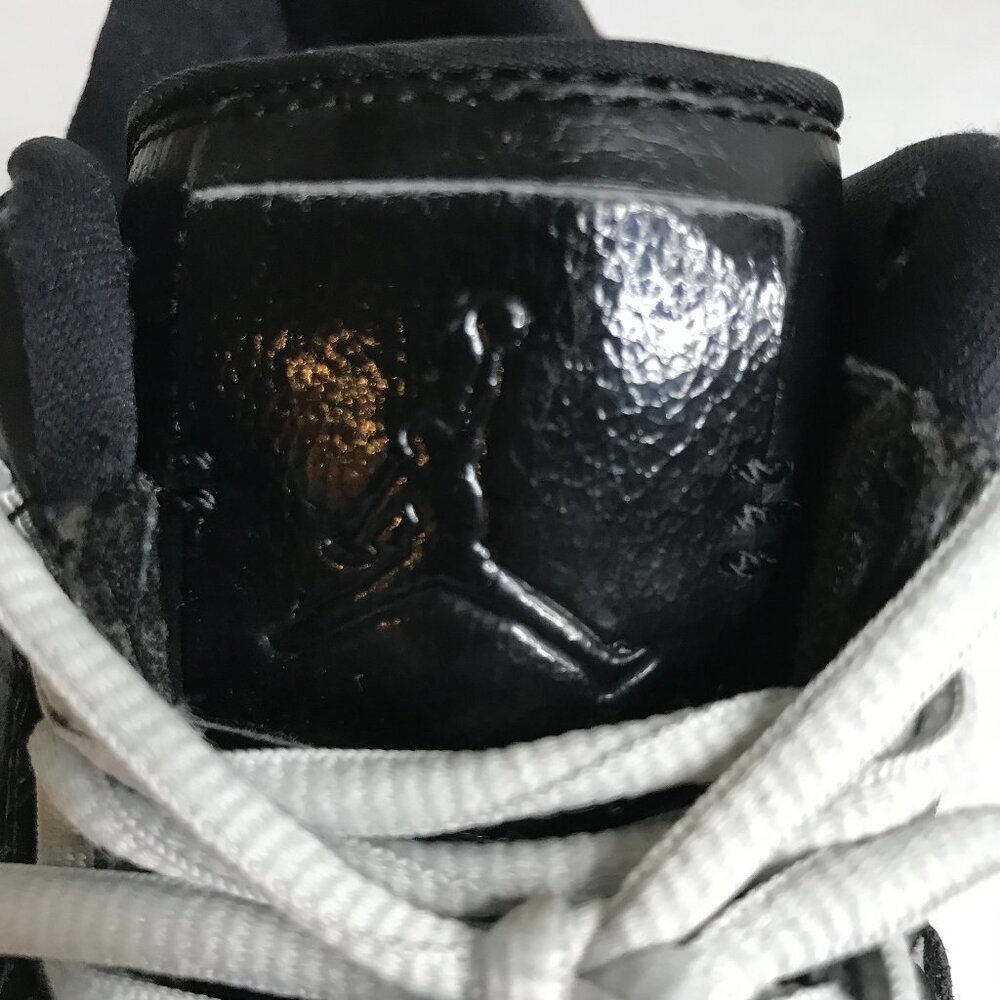 NIKE JORDAN ILLUSION SNEAKERS SIZE 10 - Picture 10 of 10